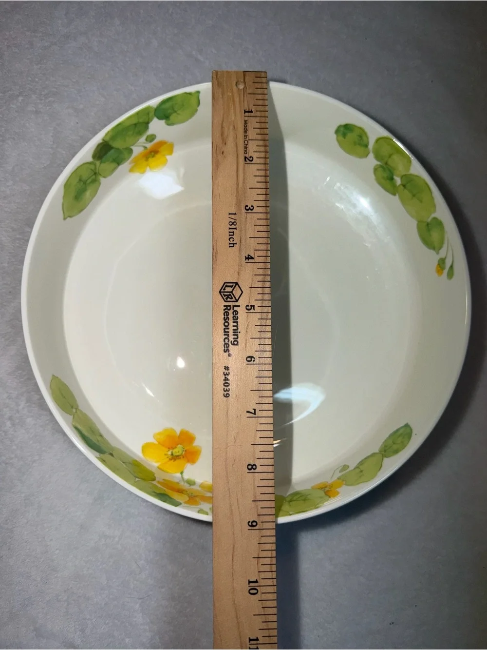 Vintage Mikasa Water Lilies Yellow Bone China Round Vegetable Bowl 9